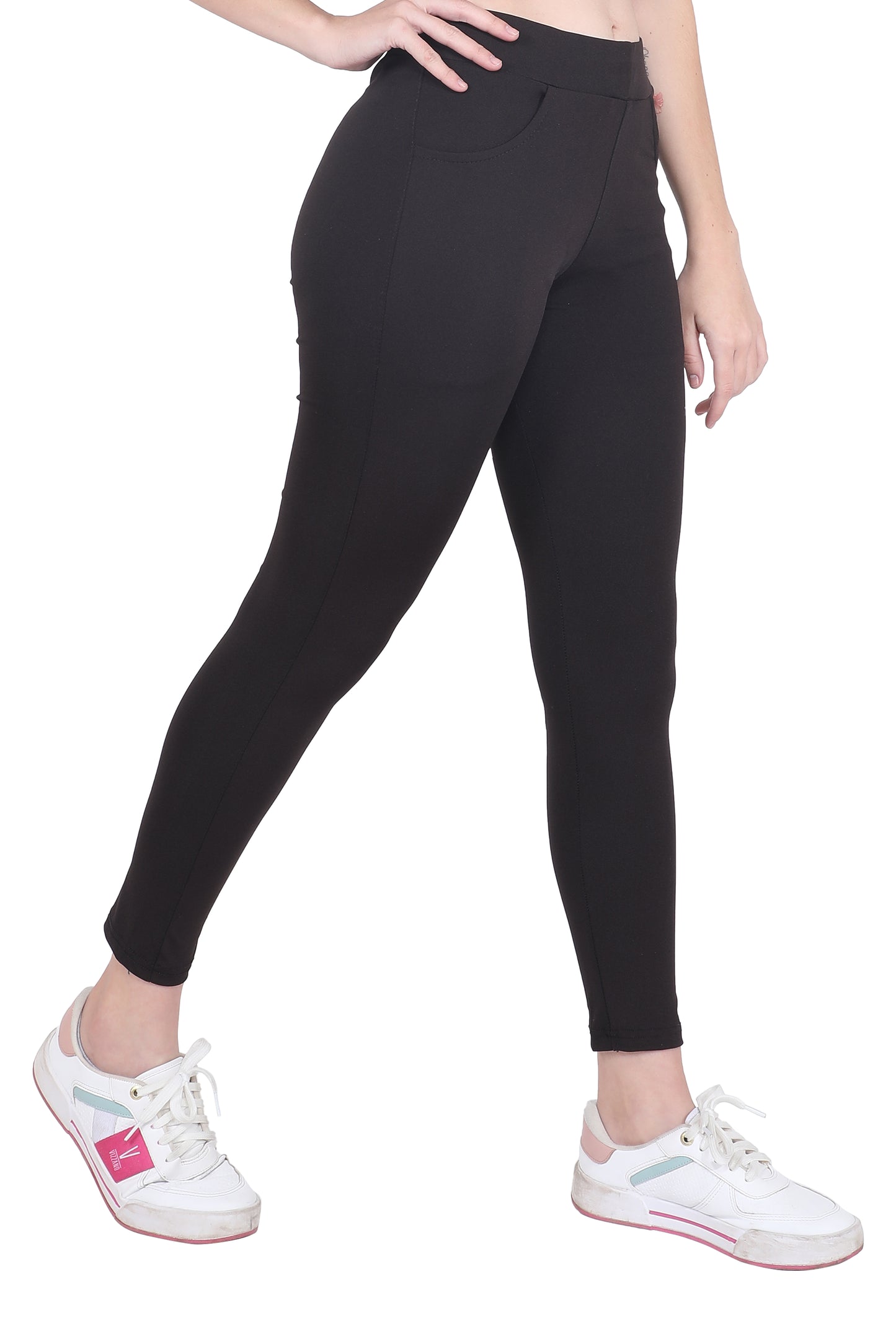 TYKUN Women Solid Track Pants (Black)
